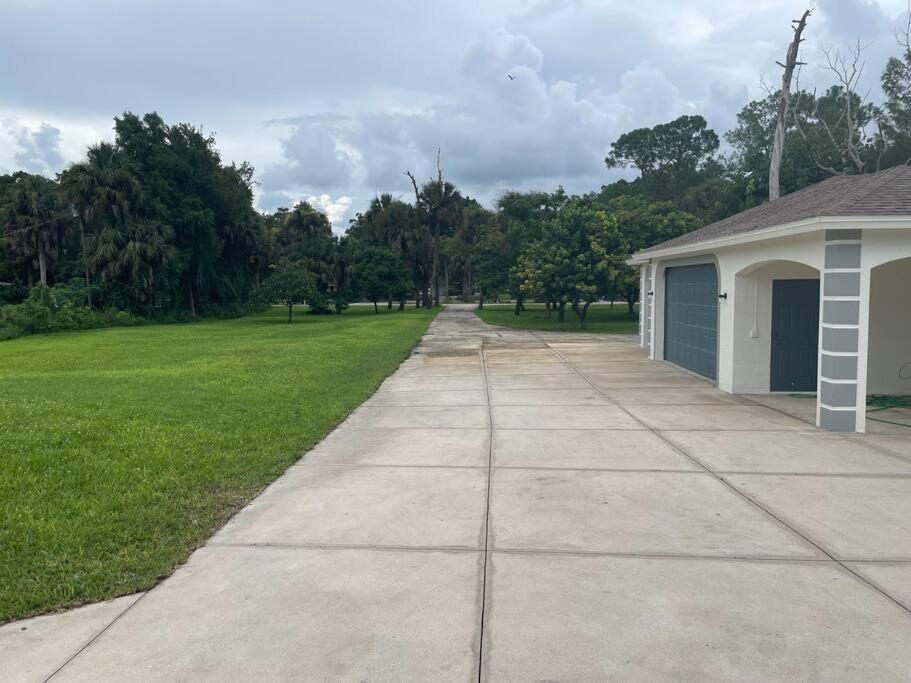 La Finca... Beautiful Countryside ! Villa North Naples